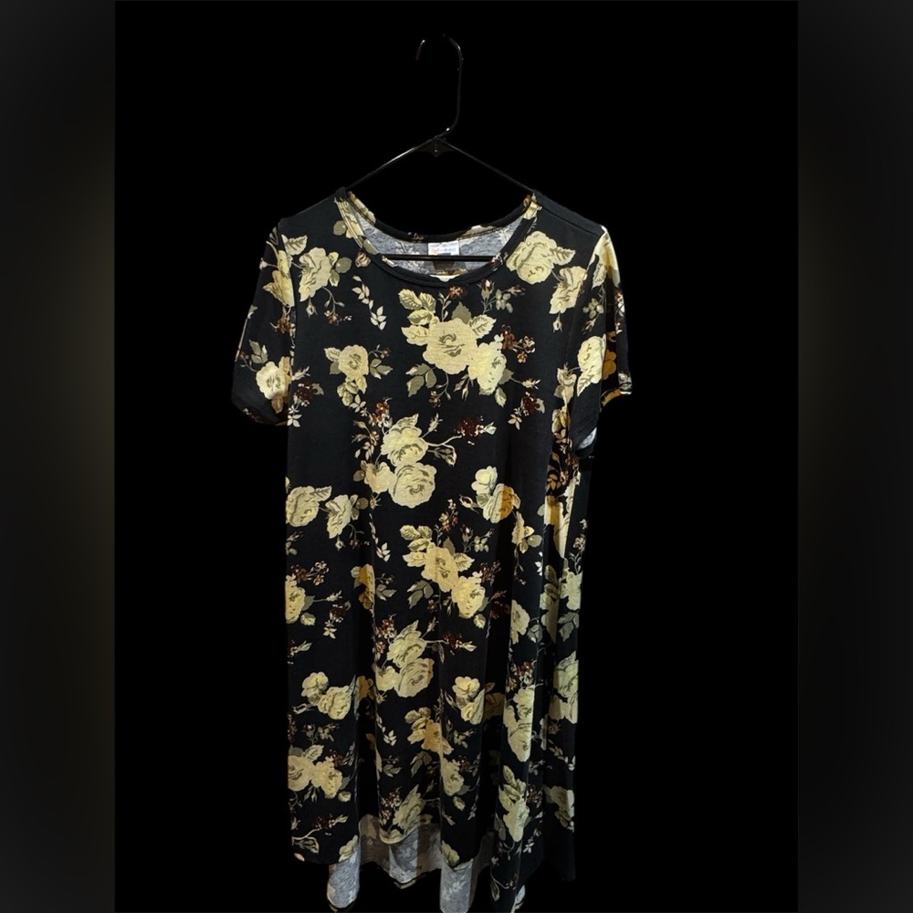 LuLaRoe Black and Cream Floral Dress - Women’s XL